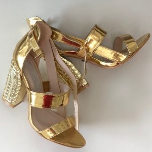 ASOS gold heels SIZE 5